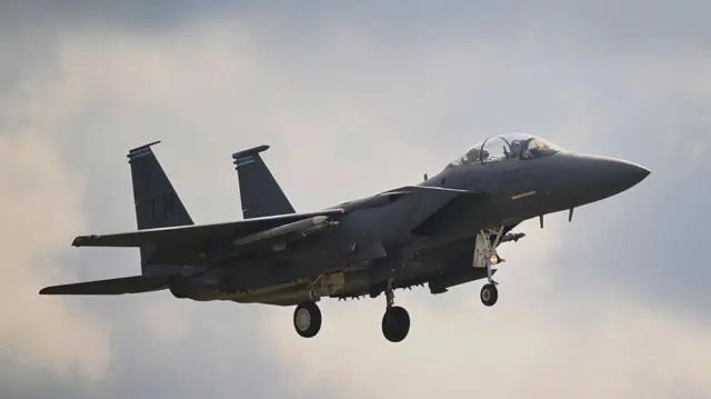 শুক্রবার এফ-১৫ যুদ্ধবিমান ভূপাতিত হওয়া ওয়াশিংটনের জন্য একটি বড় ধাক্কা