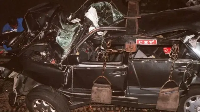 डायना, प्रिन्स हॅरी, मेगन मर्कल