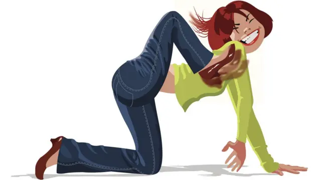 Dibujo de mujer rascándose como perro