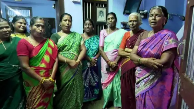 નનગુડી સમાજમાં મહિલાઓ પાસે પુરૂષો જેટલાં જ અધિકારો હોય છે