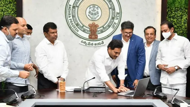 ఏపీ ముఖ్యమంత్రి వైయెస్ జగన్ మోహన్ రెడ్డి