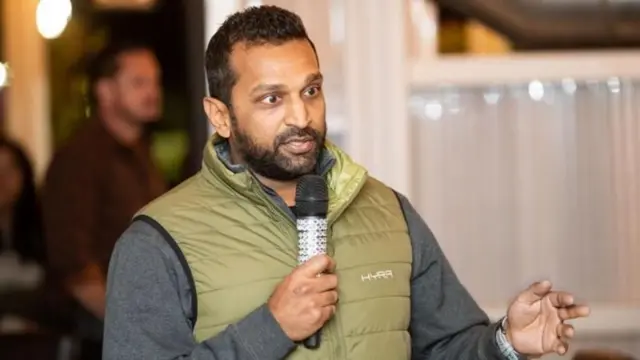 काश पटेल
