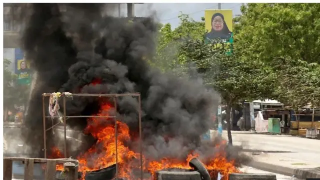 Ina ti won da nibudo kan ree