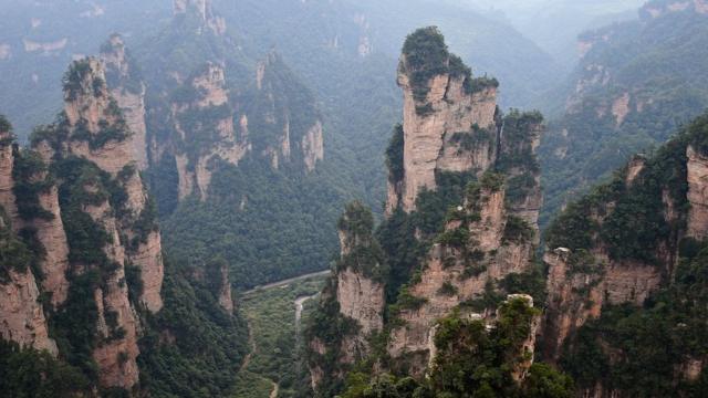 Montañas del parque natural de Zhangjiajie, en China.