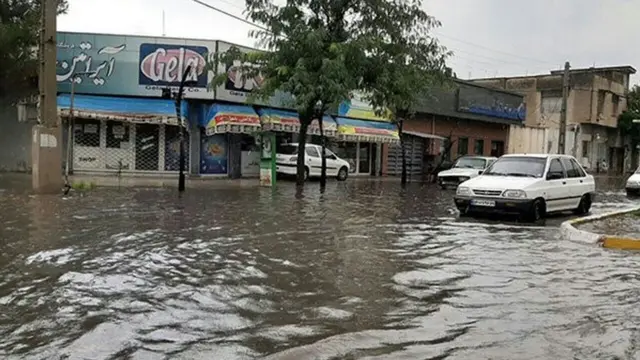 سیل