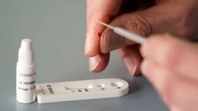 करोना चाचणी