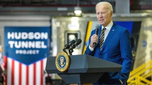 जो बाइडन