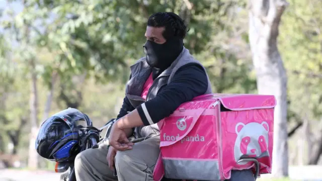 کورونا وائرس، پاکستان