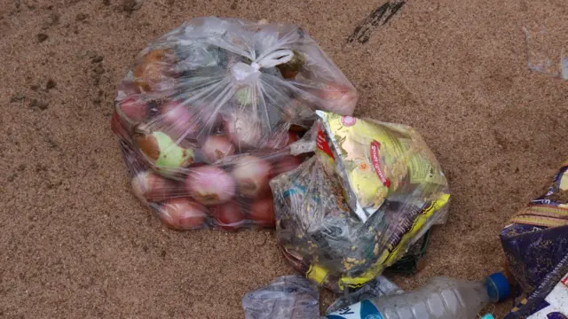 నిత్యావసరాలు