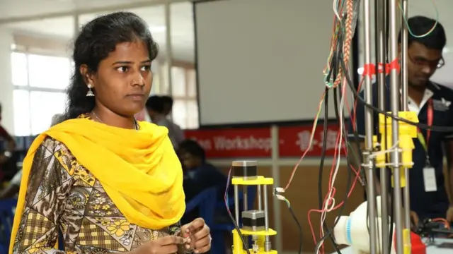 சாதனை மாணவி 'வேண்டாம்'