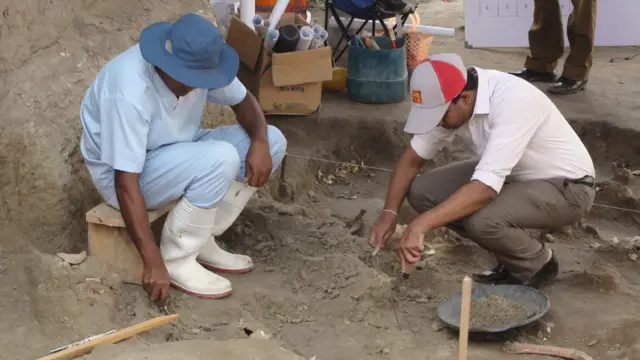 මන්නාරම සමූහ මිනීවල