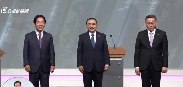 30 सितम्बर को एक टीवी डिबेट के दौरान तीनों उम्मीदवार.