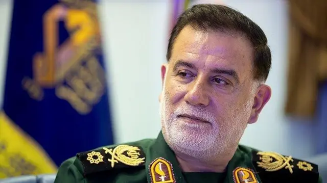 عباس نیلفروشان