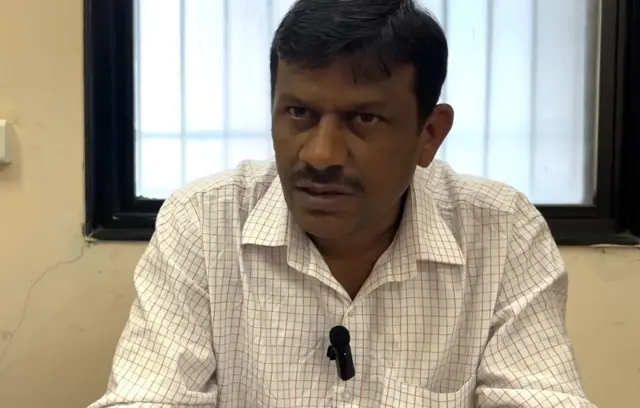 वाहतूक अधिकारी संतोष बोगरे 