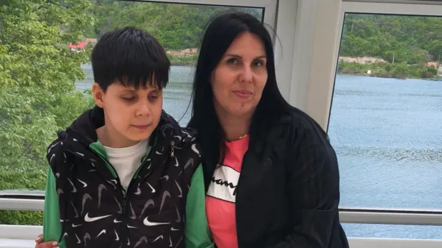 Jovana Mladenović sa sinom Jakovom