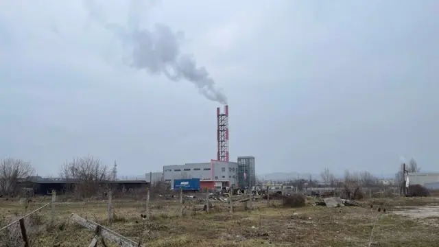 Dimnjak jedne od valjevskih fabrika