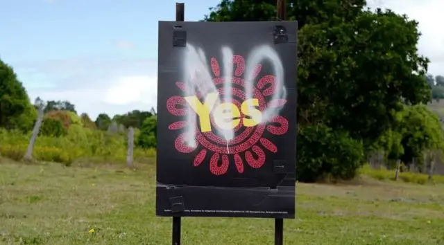 60 प्रतिशत लोगों ने मूल निवासियों को अधिकार देने वाले प्रस्ताव को खारिज कर दिया.