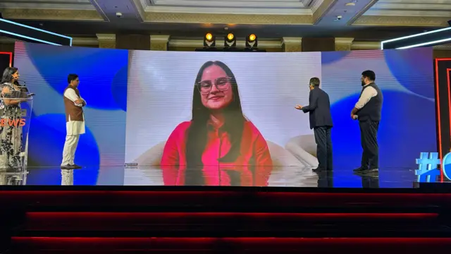 ਅਵਨੀ ਲੇਖਰਾ