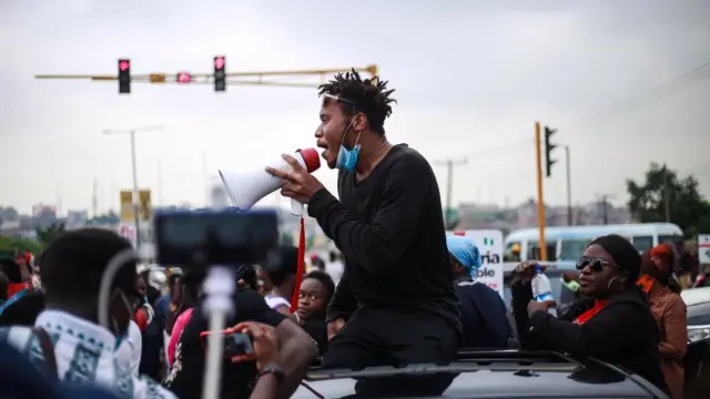 Eromosele Adene during di End Sars protest