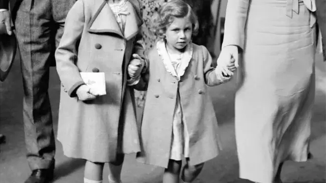 મહારાણી એલિઝાબેથ