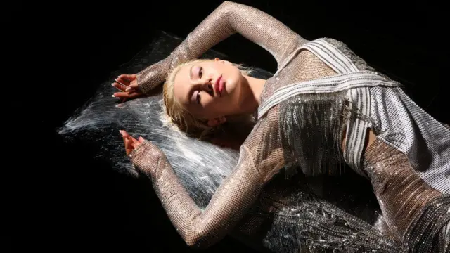 Елена Цагріну