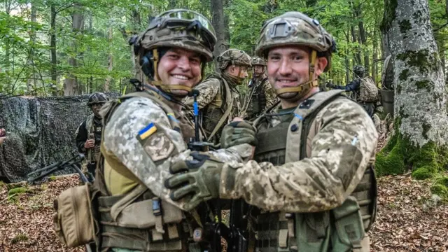 десантники