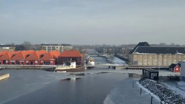 पहली बार मां