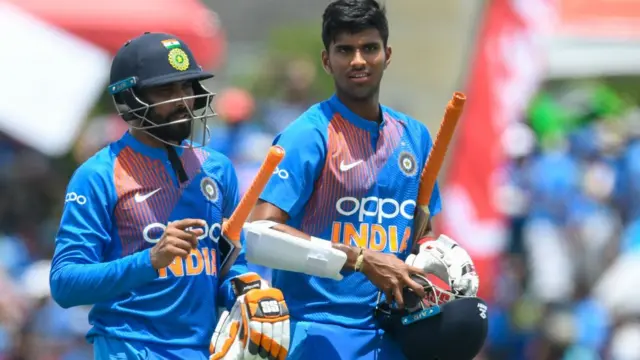 வாஷிங்டன் சுந்தர் மற்றும் ஜடேஜா