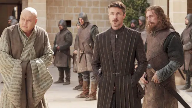 Male characters in season 1, episode 7