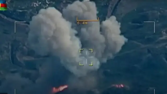 Озарбайжон Мудофаа вазирлиги Қорабоғ арманиларининг кўплаб ҳарбий техникасини йўқ қилганини хабар қилди.