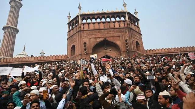 دلی میں جامع مسجد کے باہر مظاہرہ
