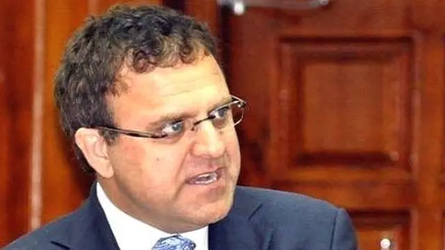 عمر زاخیلوال