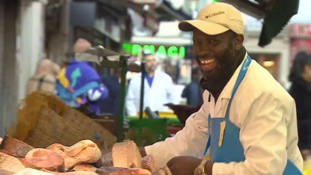 Ici, plusieurs estiment que leurs voix ne sont pas prise en compte. Certains n'ont pas le droit de vote.