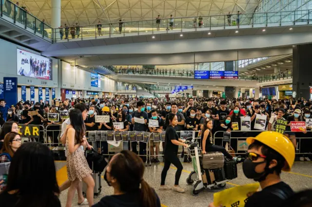 ฮ่องกงชุมนุม