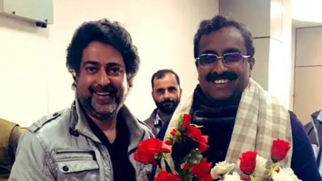 காஷ்மீரில் காவிக் கொடியில் இருந்து பச்சைக் கொடிக்கு மாறிய பாஜக - முஸ்லிம் வாக்காளர்களை கவரவா?