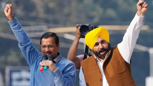 దిల్లీ ముఖ్యమంత్రి అరవింద్ కేజ్రీవాల్