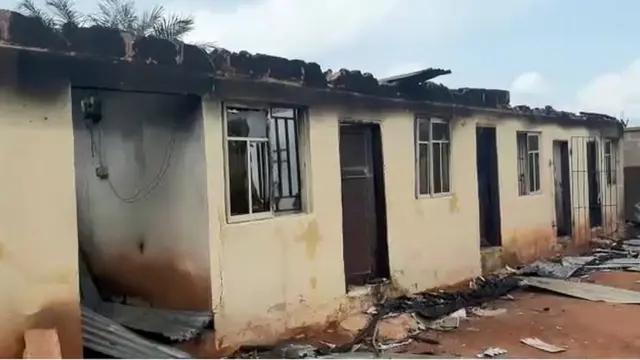 Ebe a na-anwụchi ndị mmadụ na mkpọrọ