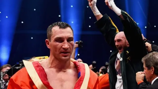 Tyson Fury alimshinda Wladimir Klitschko mnamo Novemba 2015
