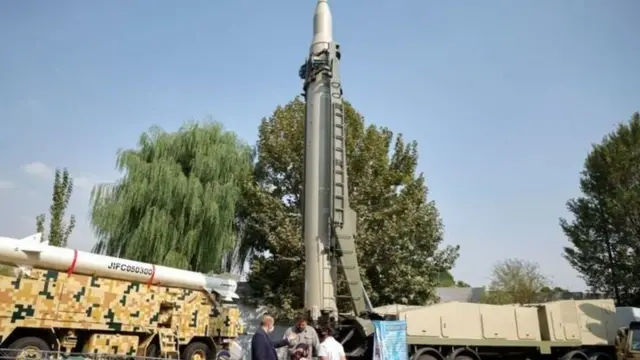 تمتلك إيران اكبر ترسانة صواريخ باليستية في الشرق الأوسط