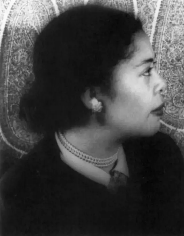 آن پتری نویسنده آفریقایی ـ آمریکایی