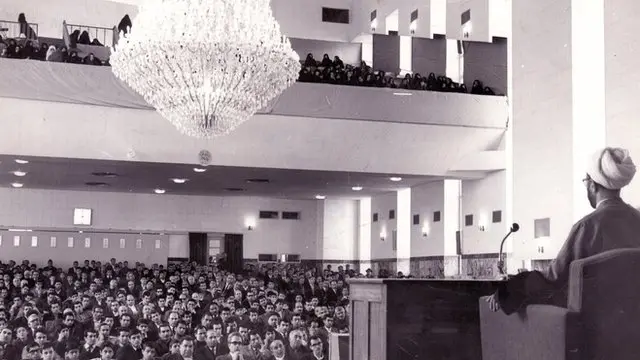 در سال ۱۳۵۸ هادی غفاری و نیروهایش به حسینه حمله و آنجا را تسخیر می‌کنند.