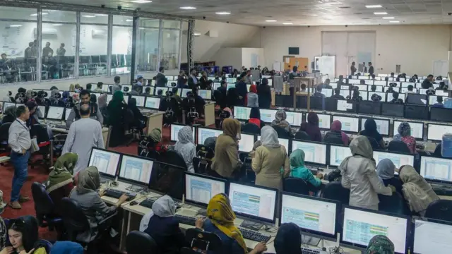 د ټاکنو د لومړنیو پایلو تر اعلانه به ډیجیتلي زېرمه کې ځای پرځای شوي معلومات چاڼېږي