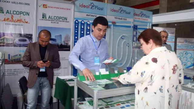 Душанбедаги Ўзбекистон маҳсулотлари кўргазмаси