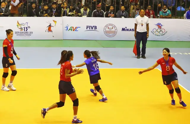 महिला भलिबल