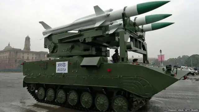 आकाश क्षेपणास्त्रं