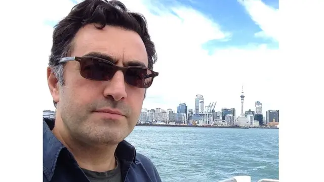 مازیار بهاری، کارگردان