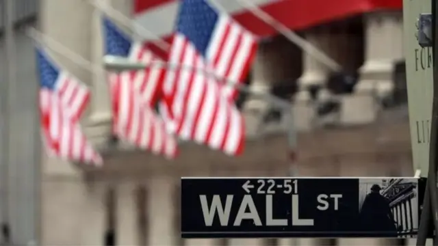 目前为止有超过200家中企在美国上市，如果这些公司的审计资料连续3年未能接受PCAOB检查，他们将有可能从2024年开始被美国证券交易所摘牌。