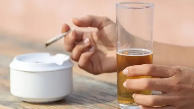 चुरोट र रक्सी