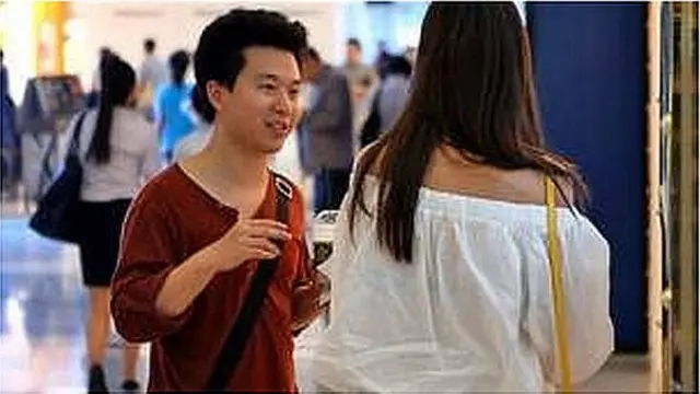 चीन में कुंवारों की संख्या बढ़ रही है