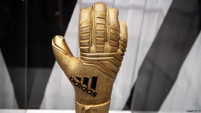 Golden glove